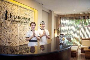 フランジパニエステティックス　レセプション