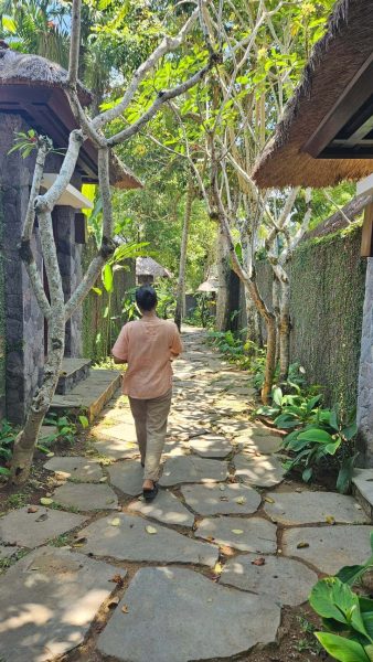 スパatカユマニスウブド