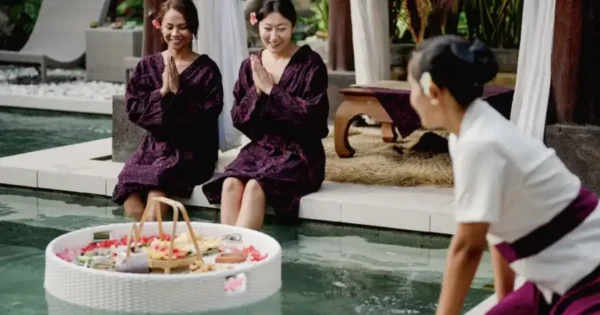 【スカール ジュプン スパ 】 帰国日に最適！フローティングアフタヌーンティとエステ2026-2027年料金