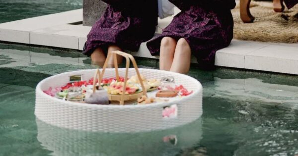 【スカール ジュプン スパ 】 帰国日に最適！フローティングアフタヌーンティとエステ2026-2027年料金